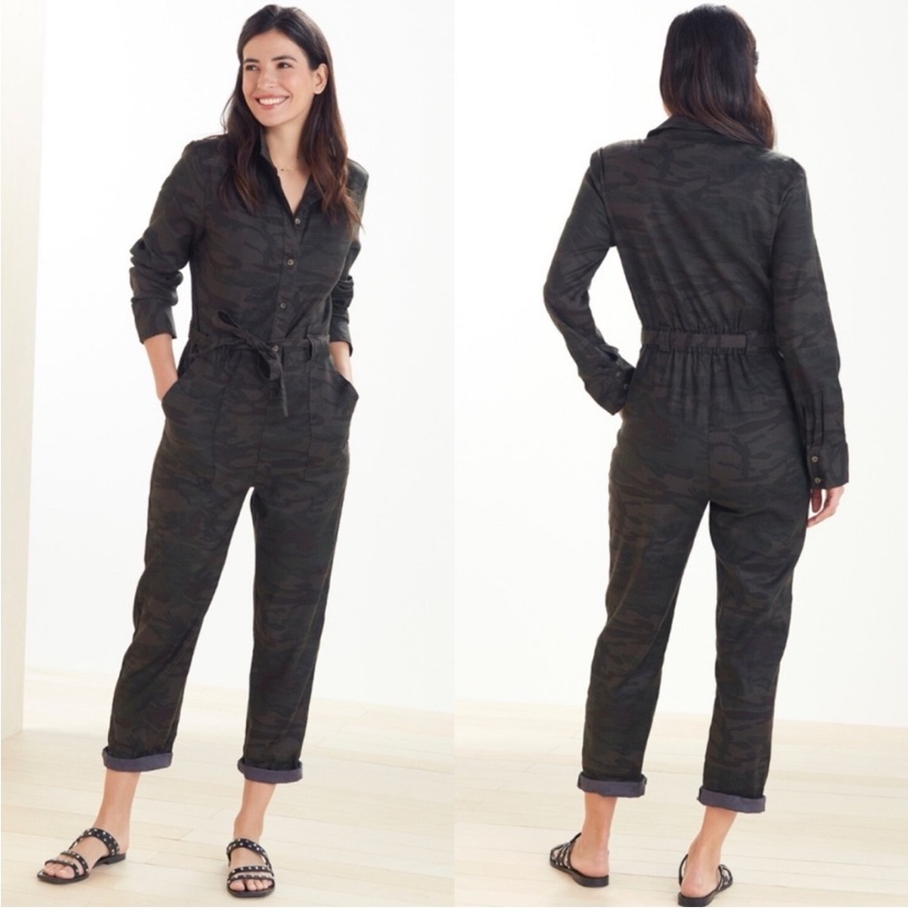 Level 99 Women's Camo Print Utility Jumpsuit Long Sleeve Belted Size Medium